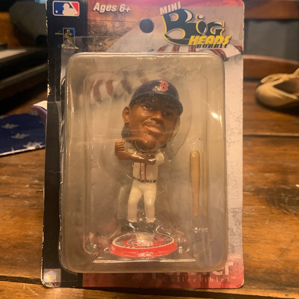 MANNY RAMIREZ MINI BIG HEADS BOBBLE HEAD FIGURINE IN PACKAGE.